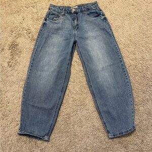 Classic Blue Boyfriend Jeans Size 9/28